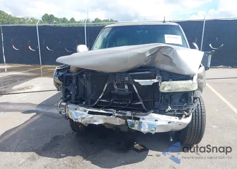 2003 Chevrolet Tahoe Lt z USA, uszkodzony, nr VIN 1GNEC13Z03J105611